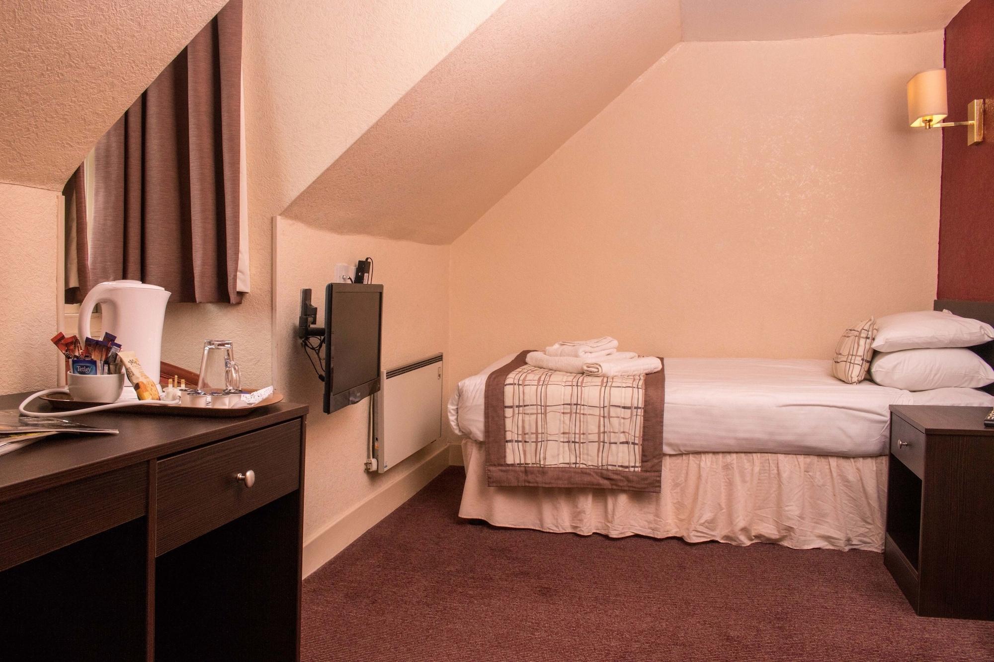 Hotel Kings Arms - A Bespoke 3*